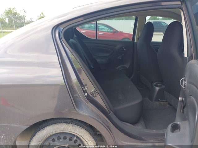Nissan Versa 2015 3N1CN7AP5FL830281 Image 8