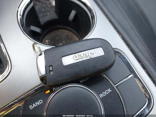 1C4RJFBG5JC358017 Jeep Grand Cherokee