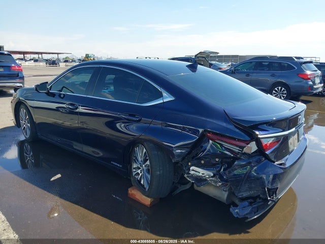 58AD21B12LU011896 Lexus a25a-fxs, 3nm