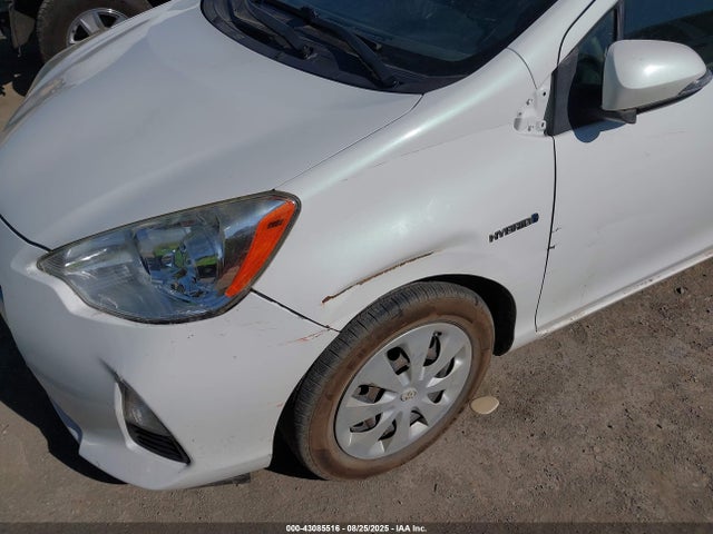 JTDKDTB30E1560429 Toyota 1nz-fxe+1lm