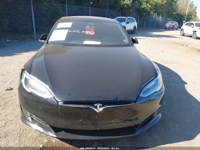 Tesla 3 phase a/c induction (dual motor) 2016 5YJSA1E22GF168370 Image 12
