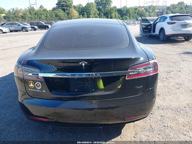 Tesla 3 phase a/c induction (dual motor) 2016 5YJSA1E22GF168370 Image 16