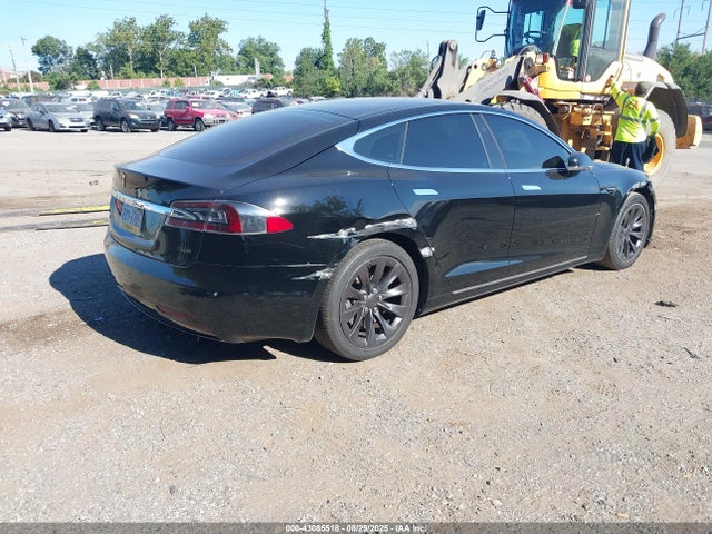 2016 TESLA MODEL S 5YJSA1E22GF168370 Photo 3