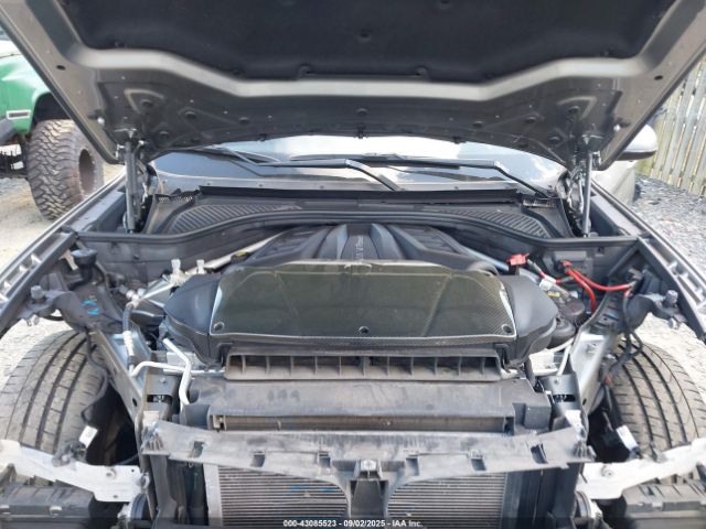 2017 BMW X6 M 5YMKW8C3XH0U72348 Photo 9