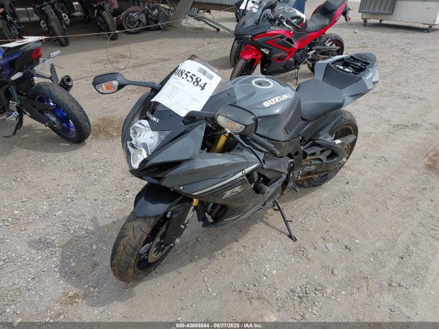 JS1GR7MA4S7100946 Suzuki R747