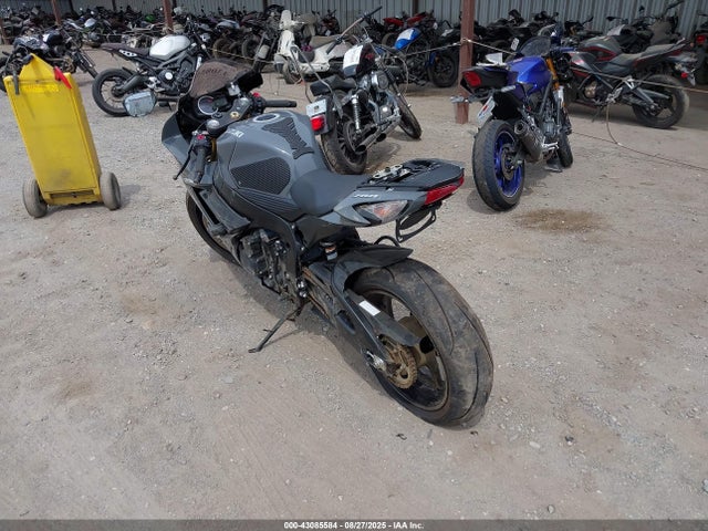 JS1GR7MA4S7100946 Suzuki R747
