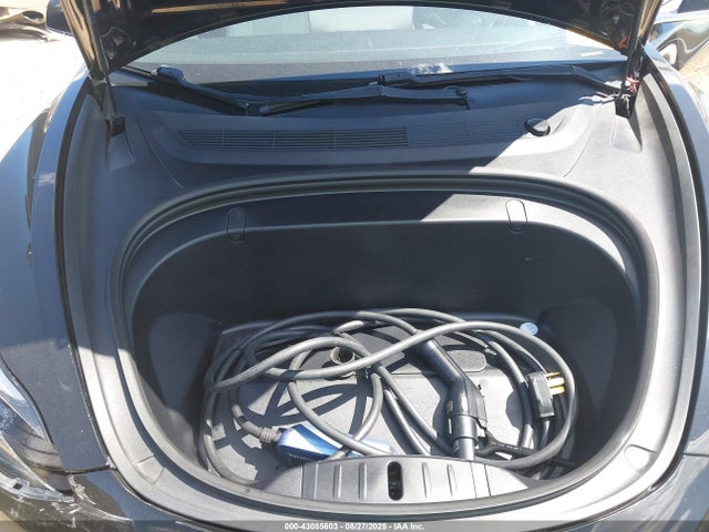 Tesla 2019 2019 5YJ3E1EB4KF422162 Image 10