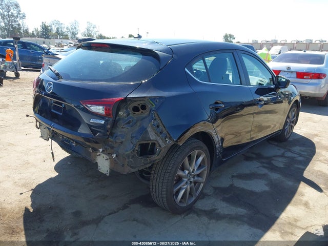 3MZBN1L39JM209531 Mazda py