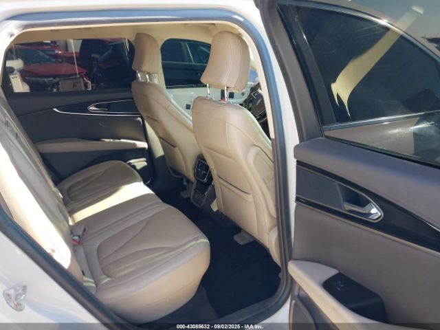 2021 LINCOLN NAUTILUS 2LMPJ6J92MBL14426 Photo 7