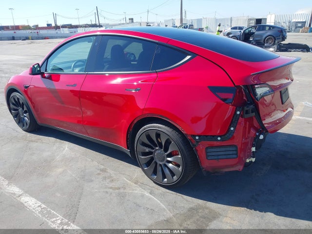 Tesla Model Y 2023 7SAYGDEF9PF605250 Image 3