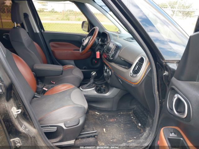 2014 FIAT 500L ZFBCFADH2EZ006647 Photo 4