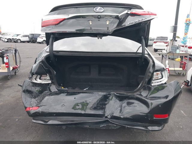 Lexus 2ar-fxe, 2jm 2018 JTHBW1GG9J2186772 Image 16