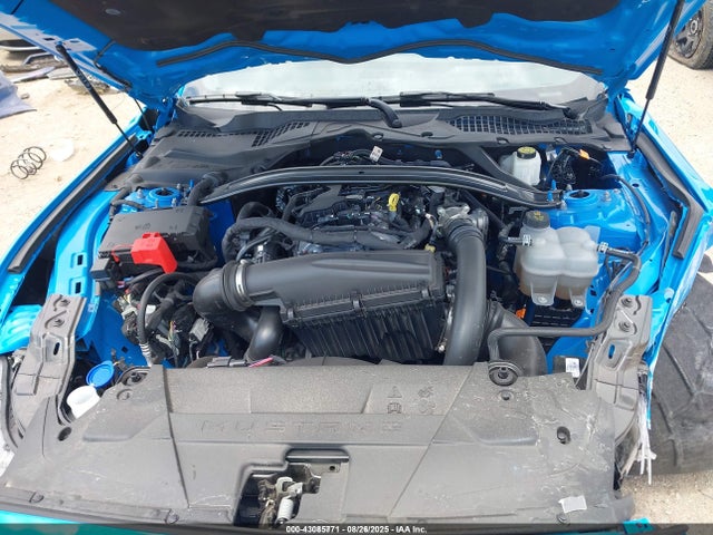 Ford 4v 2025 1FAGP8UH2S5108351 Image 10