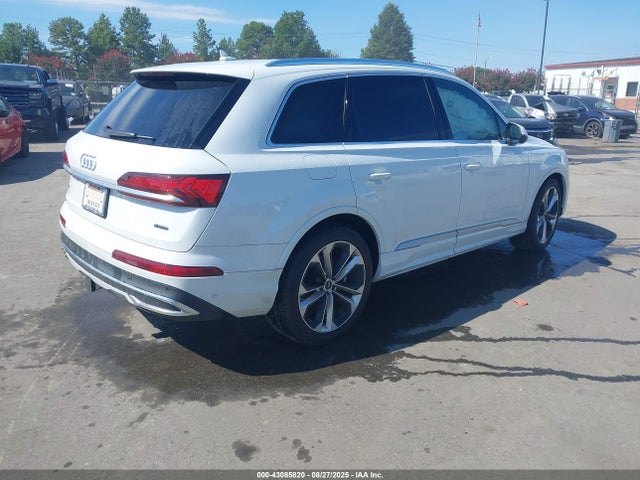 2024 AUDI Q7 WA1VXBF70RD003580 Photo 3