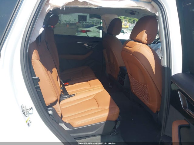 2024 AUDI Q7 WA1VXBF70RD003580 Photo 7