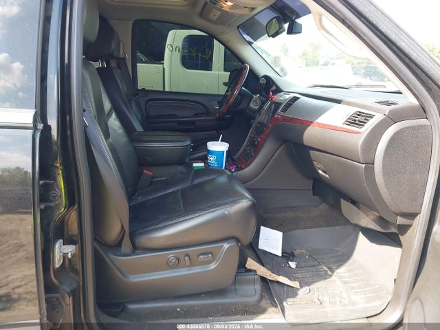 2008 CADILLAC ESCALADE ESV 1GYFK66888R262175 Photo 4