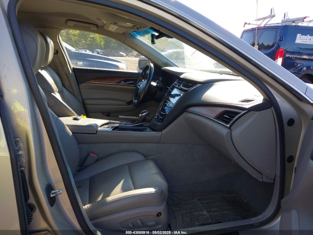1G6AW5SX8E0128099 Cadillac ltg