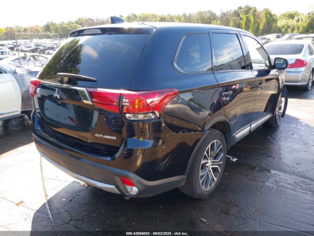 2018 MITSUBISHI OUTLANDER JA4AZ3A31JZ071431 Photo 3