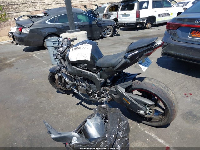 JKBZXJH15LA005558 Kawasaki 2020