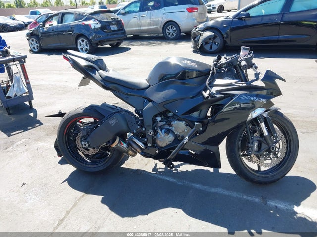 JKBZXJH15LA005558 Kawasaki 2020