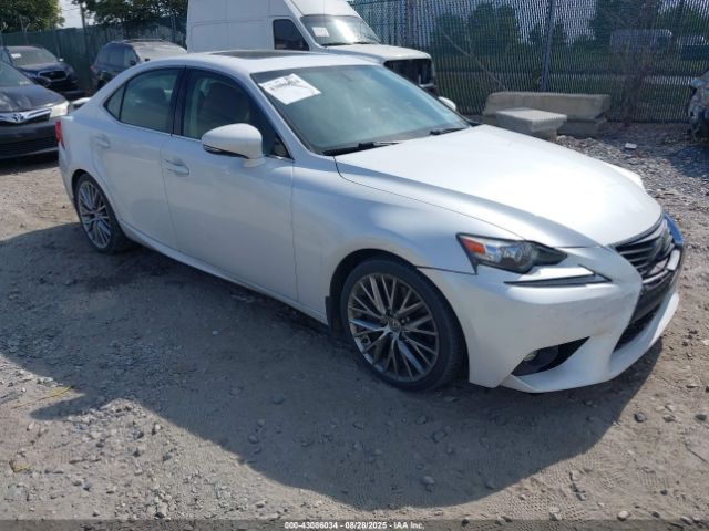 2016 LEXUS IS 300 JTHCM1D20G5009540