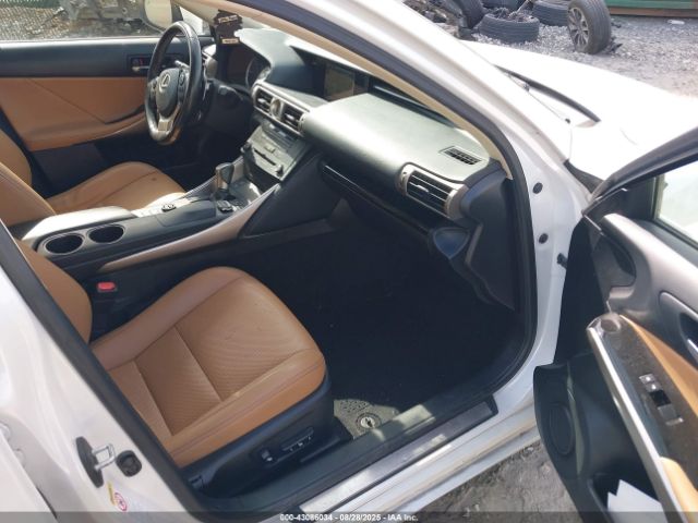 2016 LEXUS IS 300 JTHCM1D20G5009540 Photo 4