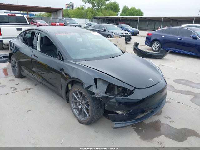 2021 TESLA MODEL 3 5YJ3E1EB9MF961816 Photo 0