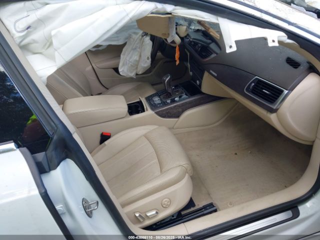 2017 AUDI A7 WAU22AFC9HN018664 Photo 4