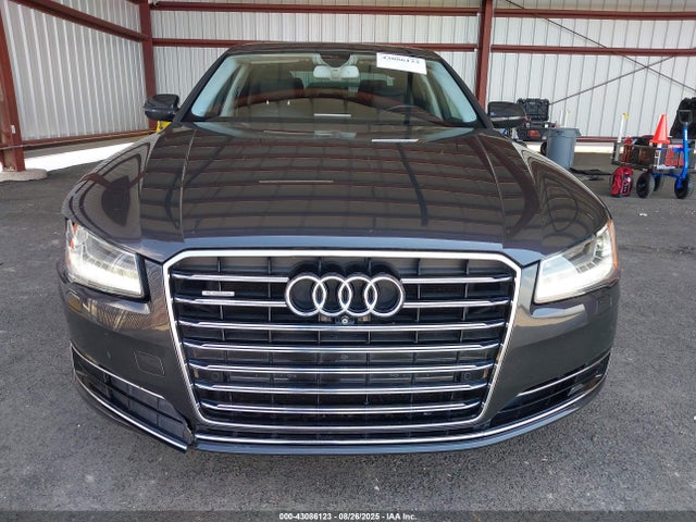 WAU3GAFD6FN030136 Audi A8