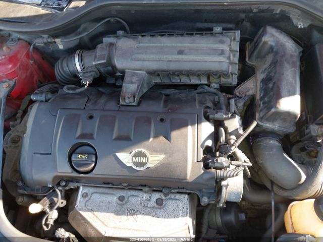 2010 MINI COOPER WMWMF3C57ATZ64343 Photo 9