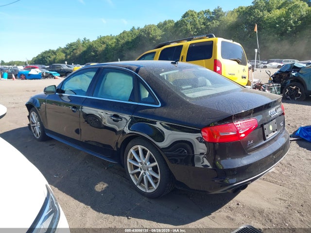 2016 AUDI A4 WAUFFAFL4GN004532 Photo 2