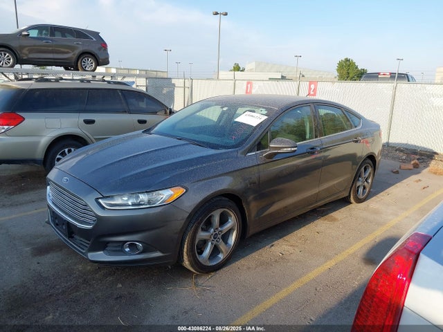 Ford 2016 2016 3FA6P0H9XGR133521 Image 2