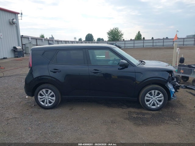KNDJ23AU4R7237337 KIA Soul