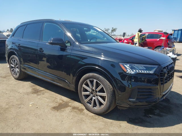 2023 AUDI Q7 WA1LCBF70PD018984 Photo 0