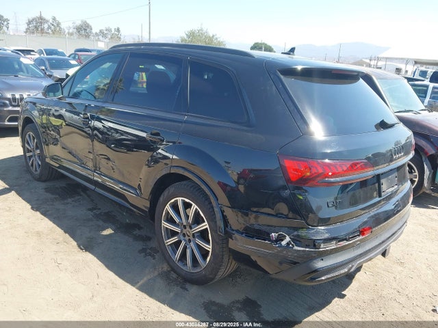 2023 AUDI Q7 WA1LCBF70PD018984 Photo 2