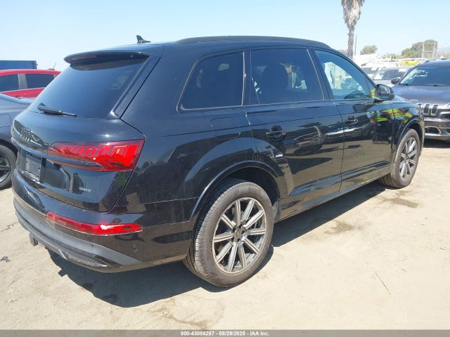2023 AUDI Q7 WA1LCBF70PD018984 Photo 3