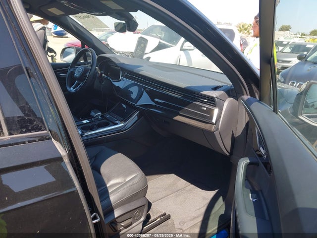 2023 AUDI Q7 WA1LCBF70PD018984 Photo 4