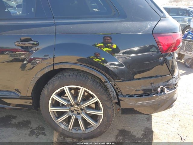 2023 AUDI Q7 WA1LCBF70PD018984 Photo 5