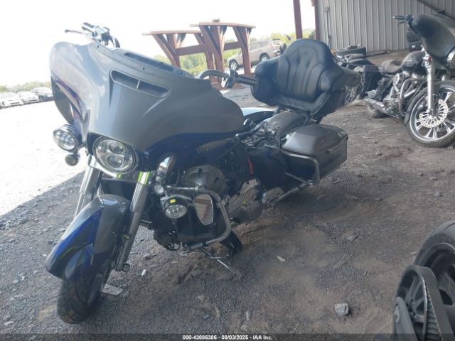 2017 HARLEY-DAVIDSON FLHTKSE 1HD1TEF14HB961840 Photo 1