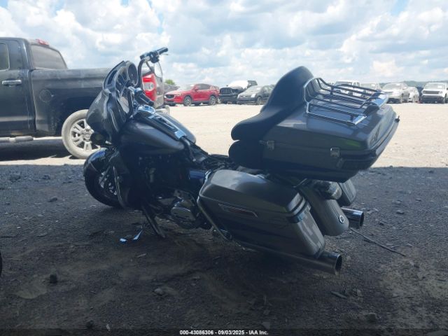 2017 HARLEY-DAVIDSON FLHTKSE 1HD1TEF14HB961840 Photo 2