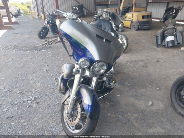 2017 HARLEY-DAVIDSON FLHTKSE 1HD1TEF14HB961840 Photo 4