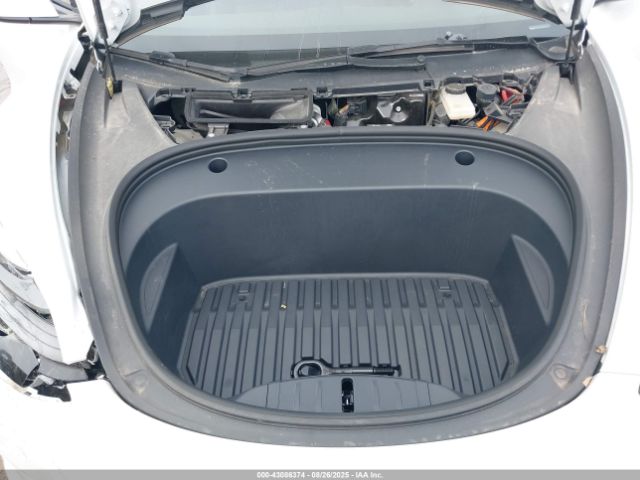 2023 TESLA MODEL 3 5YJ3E1EA6PF548439 Photo 9