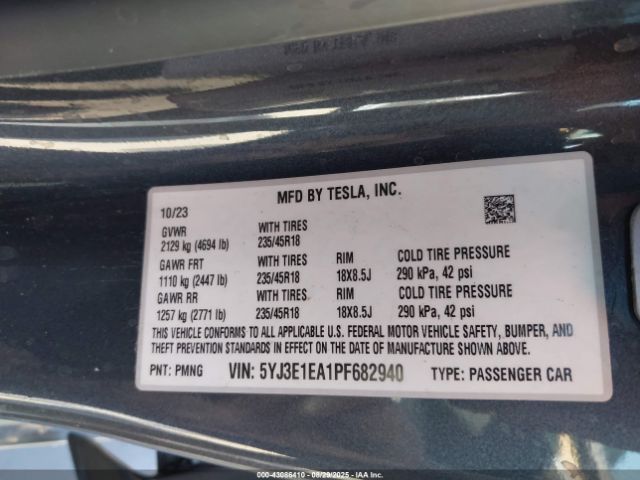 2023 TESLA MODEL 3 5YJ3E1EA1PF682940 Photo 8