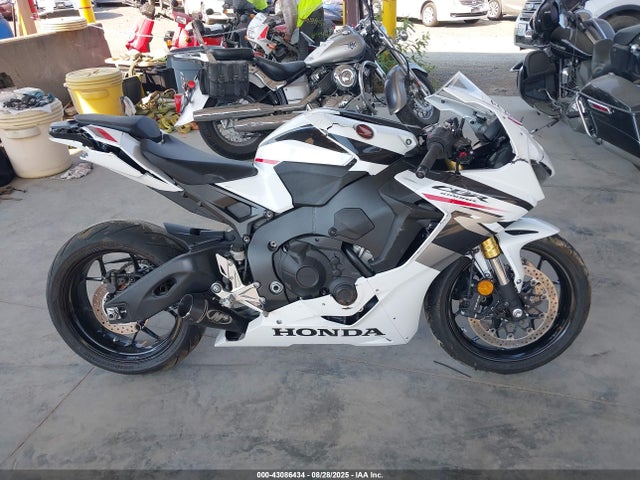 Honda Sc77e-5000001 2025 JH2SC7719SK800138 Image 12