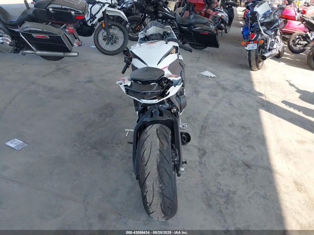 Honda Sc77e-5000001 2025 JH2SC7719SK800138 Image 6