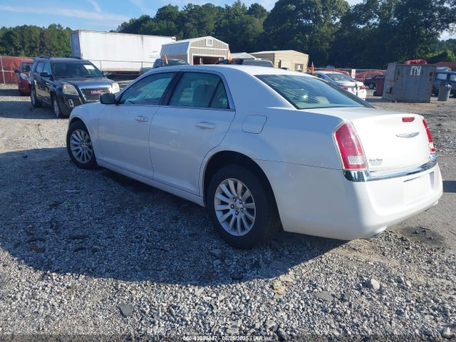 Chrysler 300 2014 2C3CCAAG1EH283148 Image 3