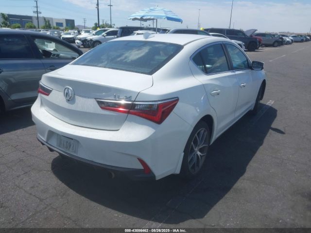 2019 ACURA ILX 19UDE2F74KA000679 Photo 3