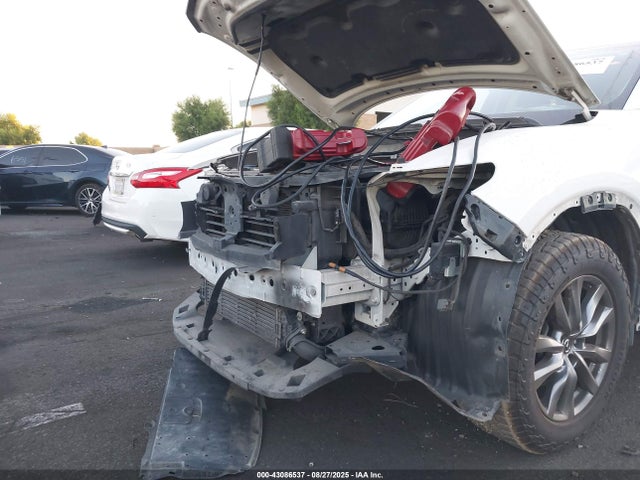 JM3TCBCY7G0100194 Mazda py
