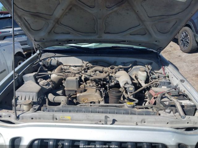 2001 TOYOTA TACOMA 5TEWM72N41Z748509 Photo 9