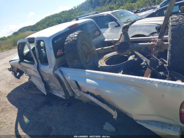 2001 TOYOTA TACOMA 5TEWM72N41Z748509 Photo 5